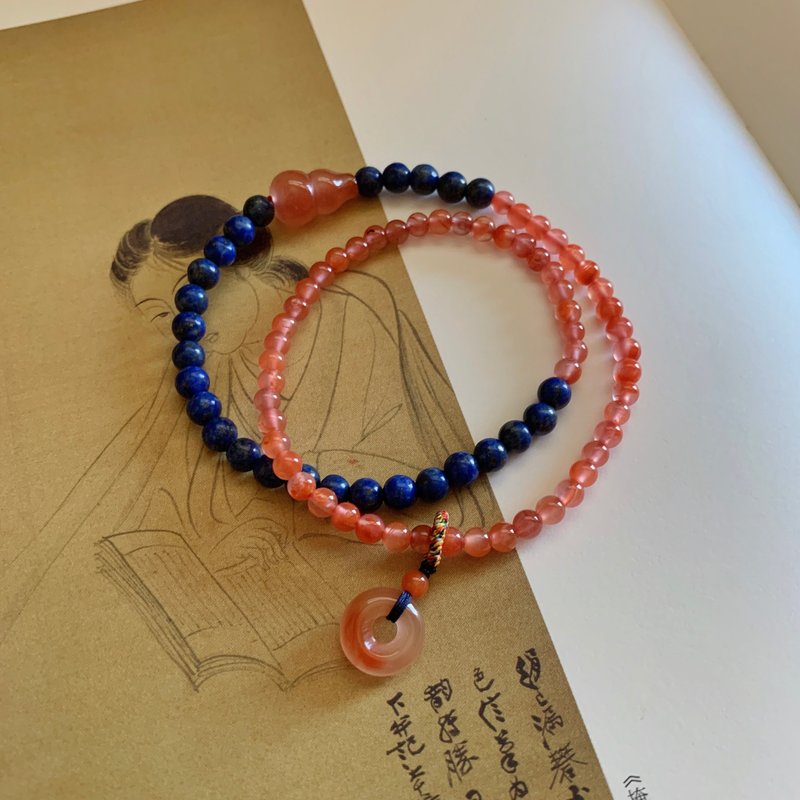 手作 賦詩一篇。天然青金石 南紅瑪瑙葫蘆 編織南紅跑圈吊墜手鏈 - 手鍊/手環 - 半寶石 多色