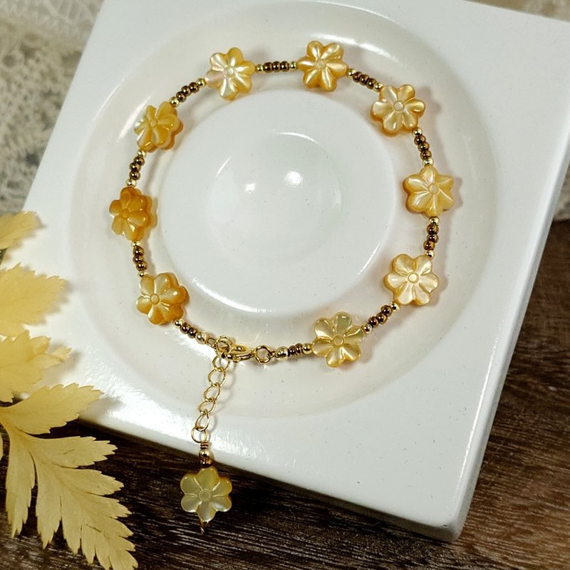 手鍊 天然 黃蝶貝 琉璃珠 包金 手珠 貝殼 花 半寶石 飾品 首飾 - 手鍊/手環 - 貝殼 