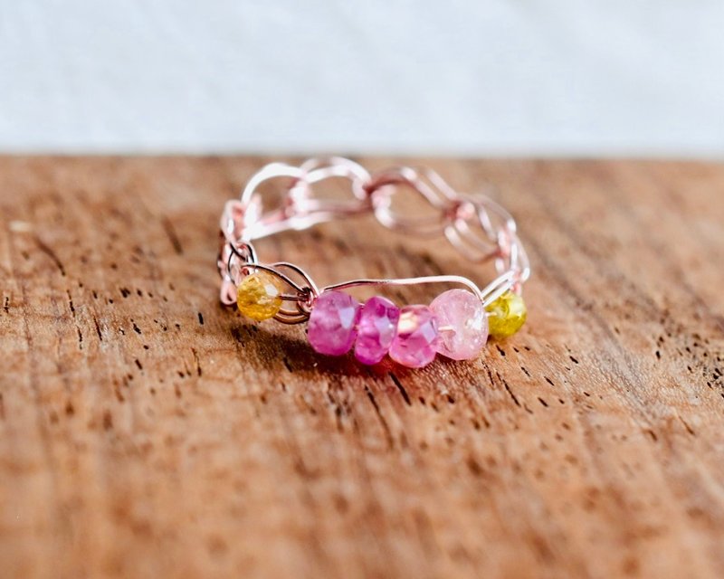 Pink sapphire button cut 3mm, zircon, chain braid / pink gold ring - แหวนทั่วไป - เครื่องประดับพลอย สึชมพู