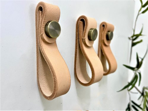 underkini 皮革門把 // 抽屜手把 // 簡約毛巾架 //壁掛式掛衣架 //浴室裝飾