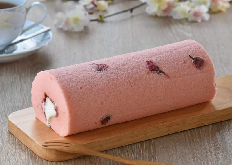 Nara Sakura Hand-made-Real Sakura Milk Roll-Signature Milk Roll - เค้กและของหวาน - วัสดุอื่นๆ สึชมพู