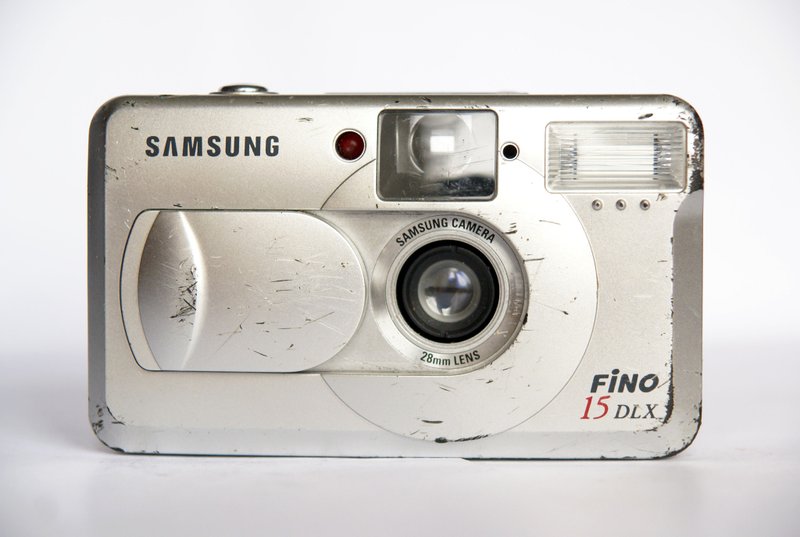 Samsung FINO 15 DLX point&shoot compact film camera 35mm working - 相機/拍立得/底片相機 - 塑膠 銀色