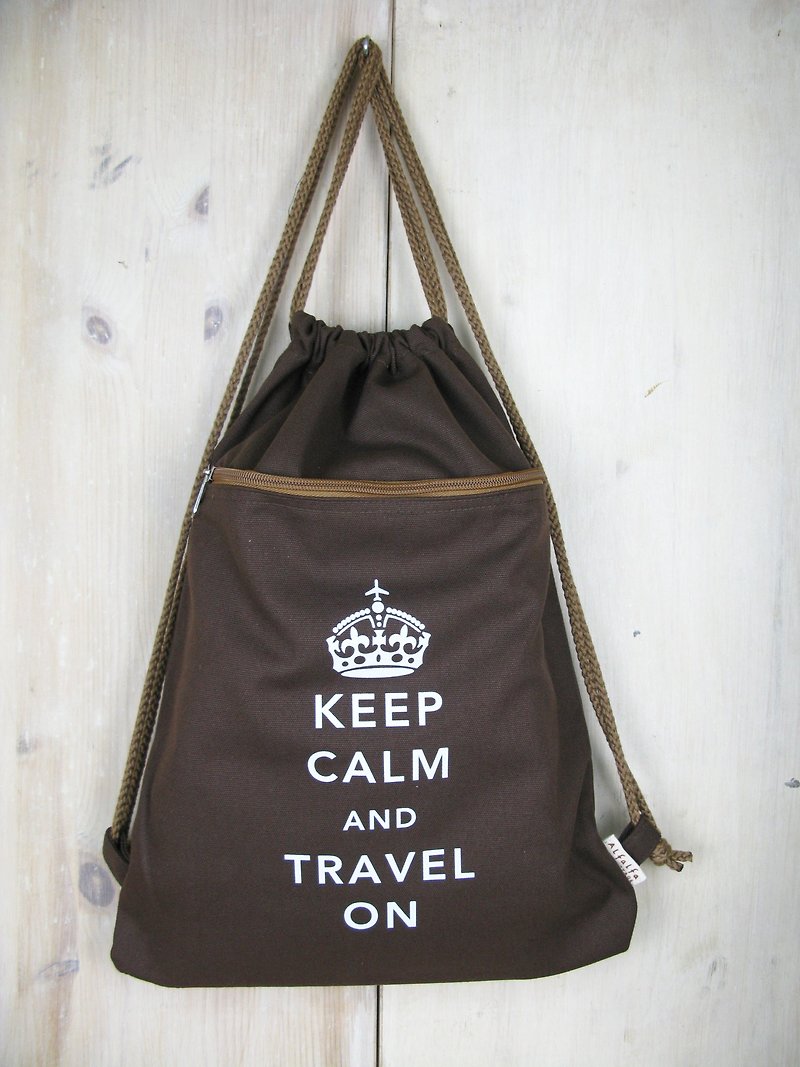 Keep Calm and Travel On England Style Canvas Backpack - Dark Brown - กระเป๋าหูรูด - ผ้าฝ้าย/ผ้าลินิน สีนำ้ตาล