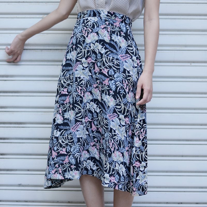 Floral | ancient dress - Skirts - Other Materials 