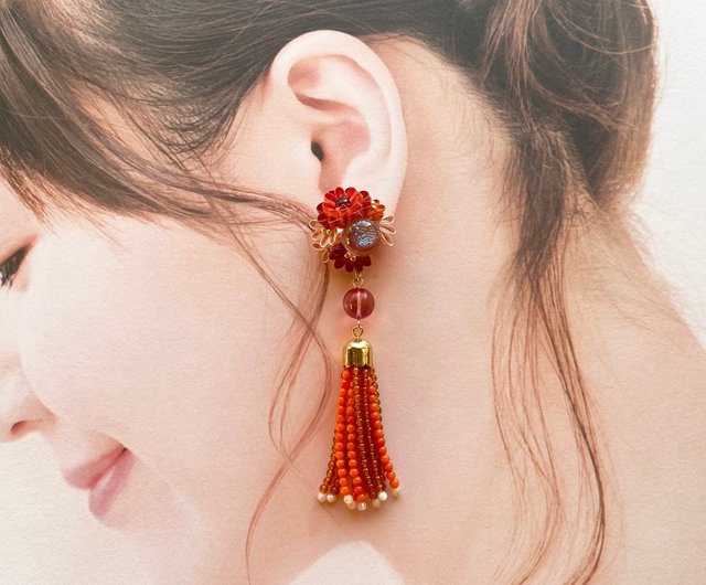 つまみ細工のお花と天然石タッセルピアス - ショップ kumakumao ピアス