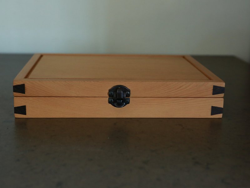 Juniper wood pen case/handmade/dovetail joint - Other - Wood 