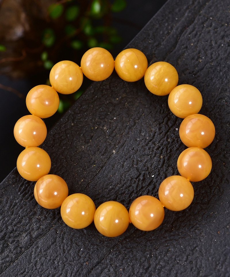Natural old Wax jujube beads single ring bracelet full of honey chicken oil yellow old Wax reflow oxidized old flower Wax - สร้อยข้อมือ - คริสตัล 