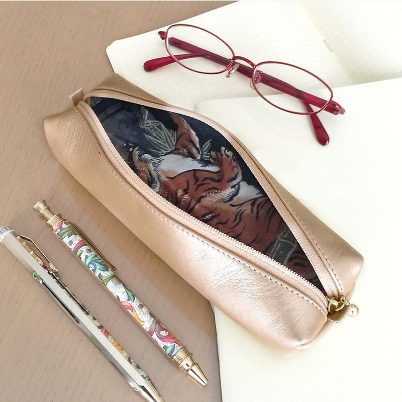 Leather pen case with Japanese Traditional pattern, Kimono - กล่องดินสอ/ถุงดินสอ - หนังแท้ สีทอง