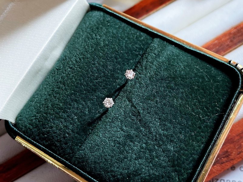 Pt platinum natural diamond earrings hearts and arrows 10 cents earrings - Earrings & Clip-ons - Diamond White