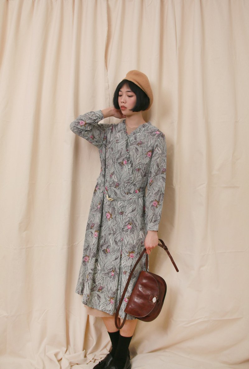 Back to Green-復古洋裝 夏季畫風斜邊木耳領 /vintage dress - 洋裝/連身裙 - 絲．絹 