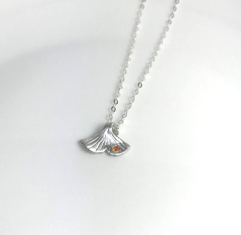 /  ginkgo / Silver necklace-handmade gift  Christmas - สร้อยคอ - เงินแท้ สีเงิน