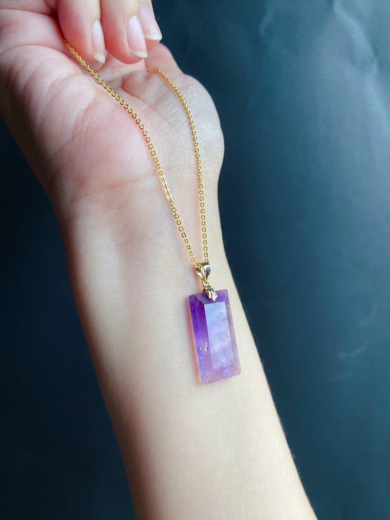Natural Elegant Amethyst Necklace Gift Birthday Wealth Fortune Career Best Friend - พวงกุญแจ - คริสตัล สีม่วง