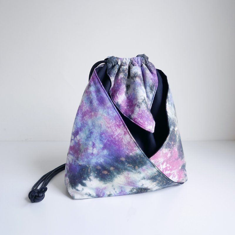 Tie dye/handmade/Kimono bag/hand bag/shoulder bag :Universe: - กระเป๋าแมสเซนเจอร์ - ผ้าฝ้าย/ผ้าลินิน สีดำ