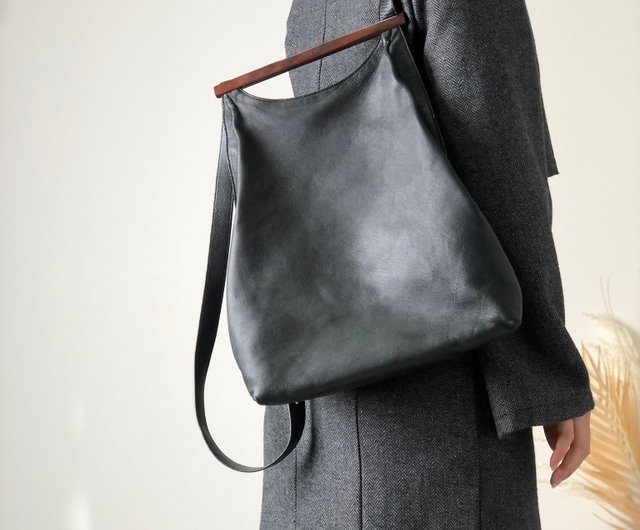 LOEWE ブラックバックパック コンバーチブル バックパック（クラシックカーフ） ブラック - LOEWE
