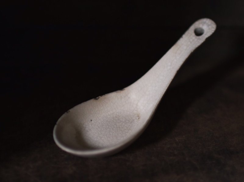 Early ice cracker white spoon - Cutlery & Flatware - Porcelain 