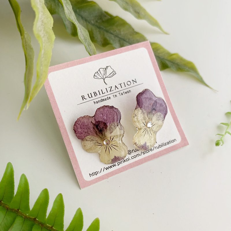 Colored glaze pansy real flower earrings - Earrings & Clip-ons - Plants & Flowers Purple