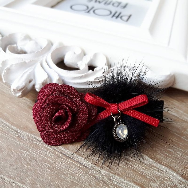 Warm Mink Hair Rose Hair Clip/Black + Dark Red - Hair Accessories - Other Materials Red
