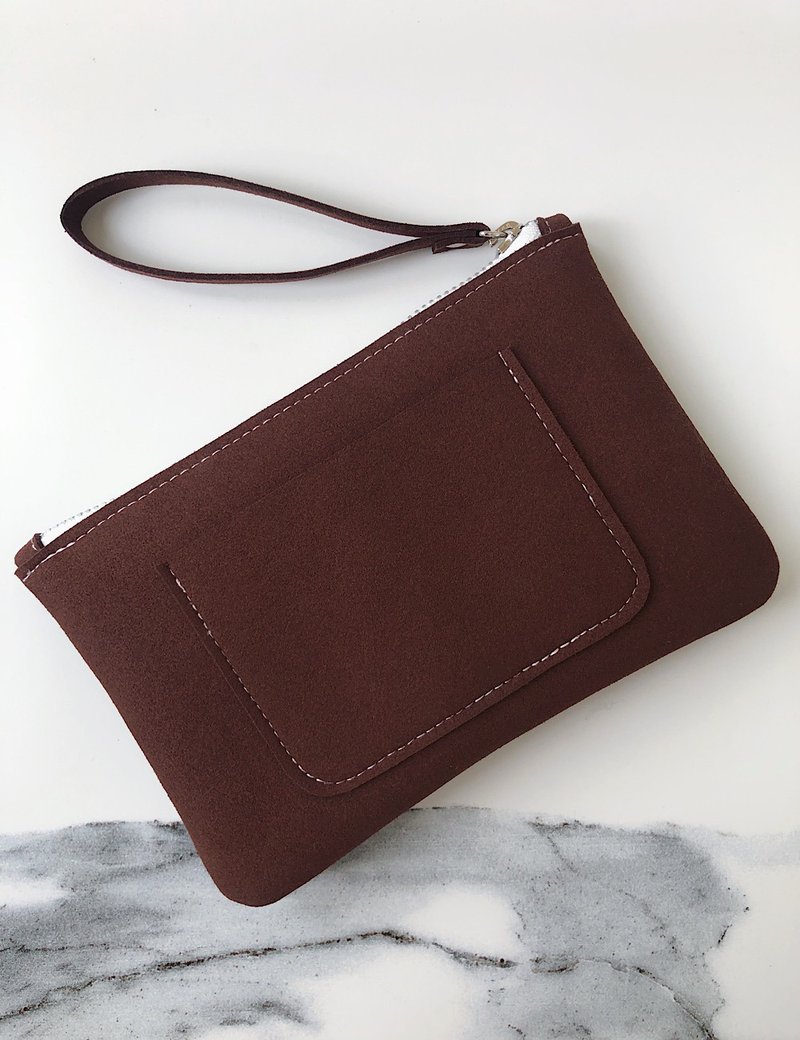 [Refurbished clearance] Suede-like clutch bag - Wallet long clip M size - Dark coffee - กระเป๋าสตางค์ - วัสดุอื่นๆ สีนำ้ตาล