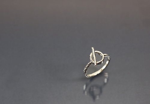 Maple jewelry design 圖像系列-扣頭925銀戒