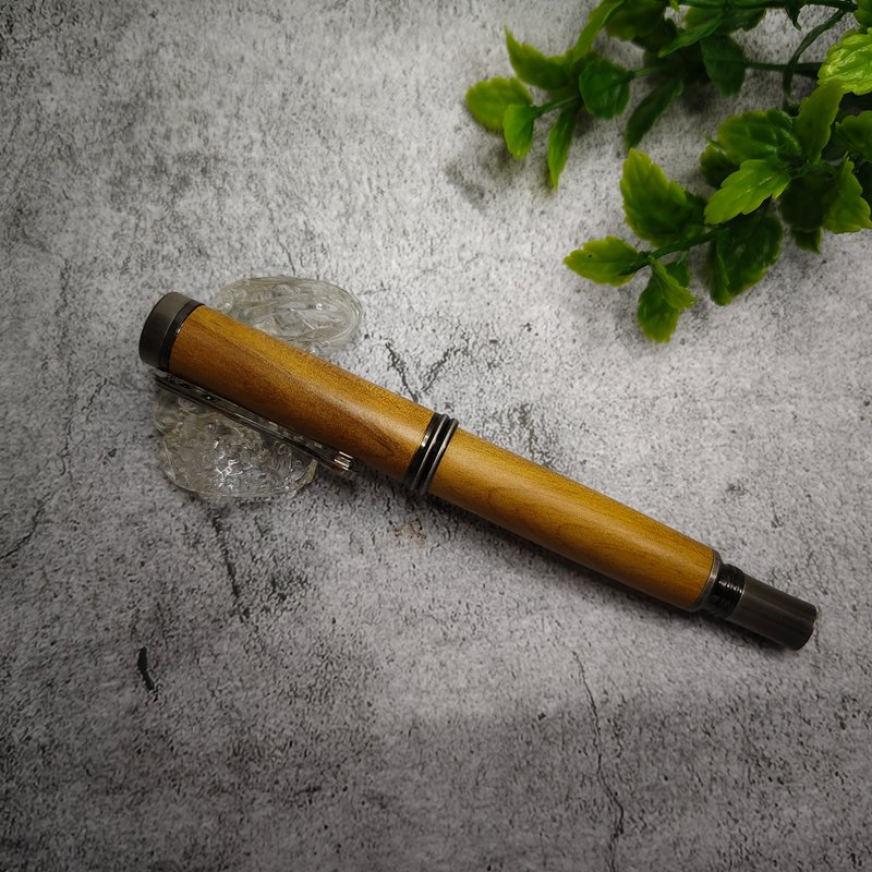 肖楠木 原木 手工筆 古典款鋼筆 - 鋼筆 - 木頭 