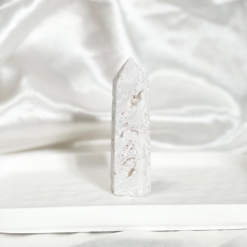 インド産天然ホワイト瑪瑙の柱 - 置物 - クリスタル ホワイト