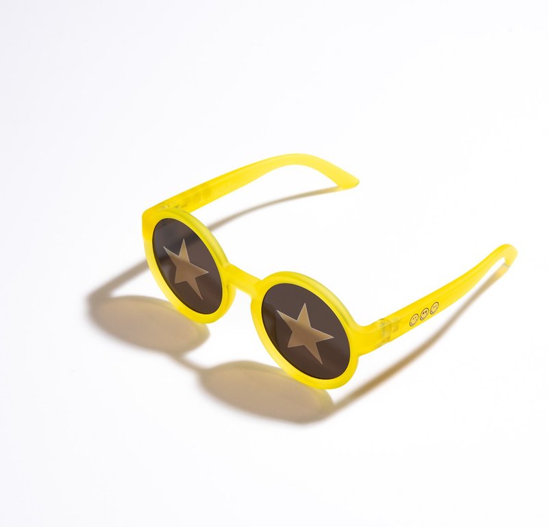 Smiley Round Kids Sunglasses (3-5 yrs)-  Yellow / Star - เครื่องประดับ - วัสดุอื่นๆ สีเหลือง