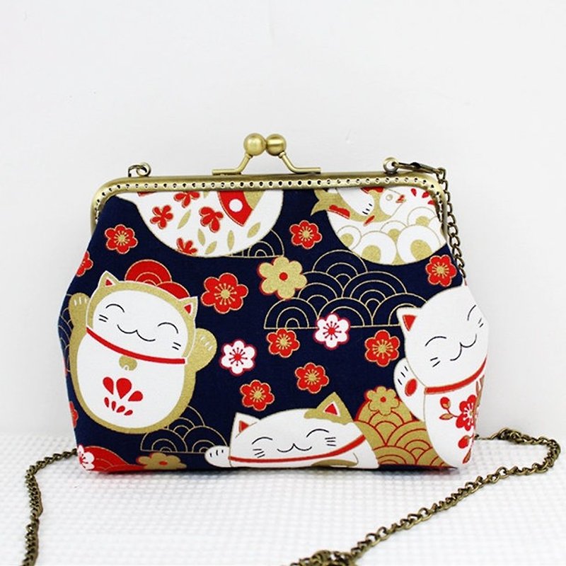 (5% off on the new first piece) Art mouth gold bag cheongsam bag Messenger bag cat iphone cell phone bag cell phone bag Messenger bag storage bag birthday gift custom gift lettering can be embroidered words - กระเป๋าแมสเซนเจอร์ - ผ้าฝ้าย/ผ้าลินิน สีดำ