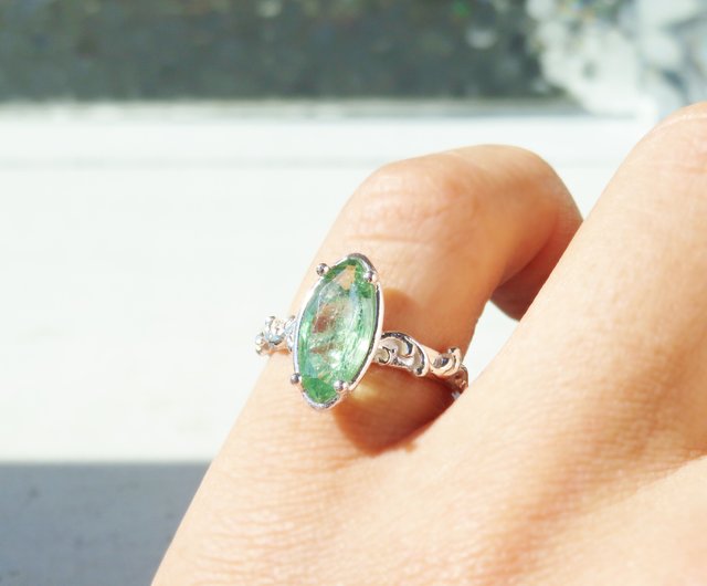 グリーンカイヤナイト リング / Green Kyanite Ring () - ショップ