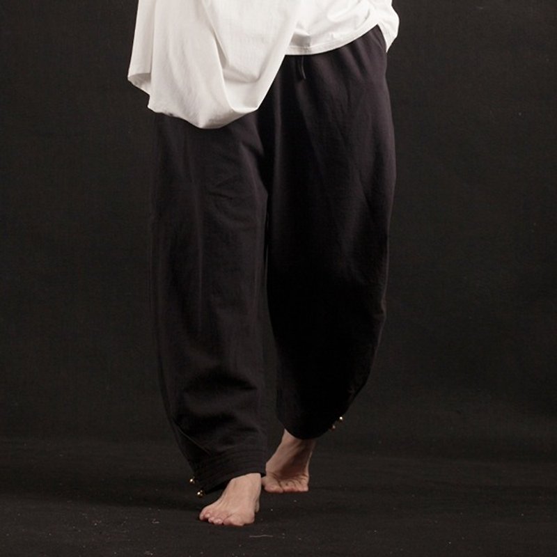 Linen cotton casual pants Bronze buckle shut - กางเกงขายาว - ผ้าฝ้าย/ผ้าลินิน สีดำ
