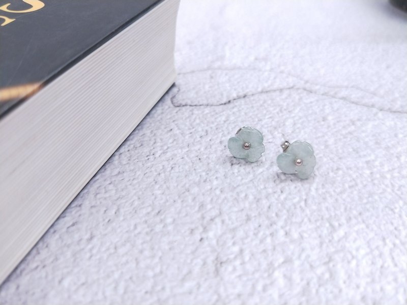 earring. Mini. Dongling jade petals*pure silver ear pins*earrings - ต่างหู - เครื่องเพชรพลอย สีเขียว