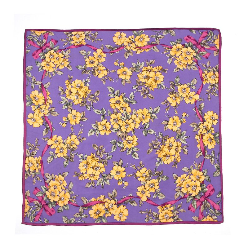 Ancient】 【egg plant incense yellow flowers printed vintage silk scarves - ผ้าพันคอ - ผ้าไหม สีม่วง