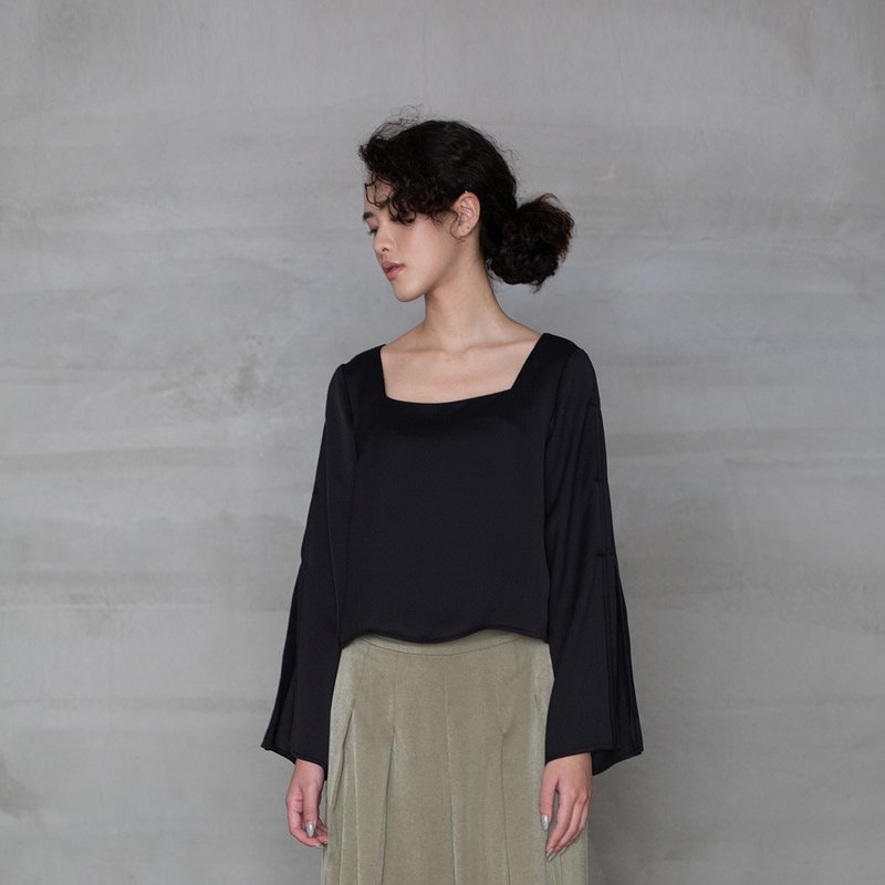 沉靜優雅袖褶開衩上衣 Elegance Pleated Sleeve Top - 女上衣/長袖上衣 - 聚酯纖維 多色