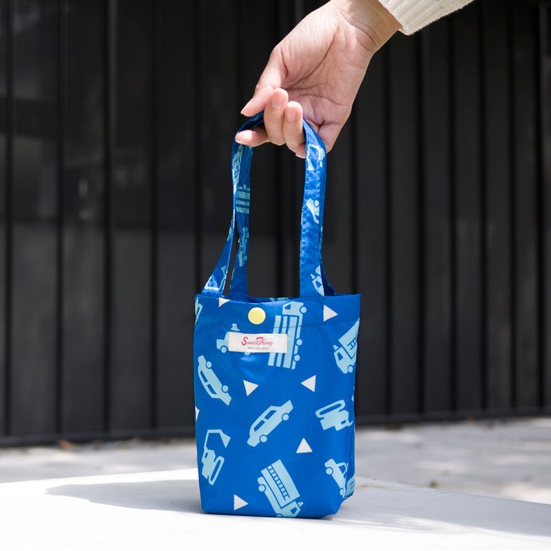 The trolley puffs and quickly stores the waterproof beverage bag - Beverage Holders & Bags - Polyester 