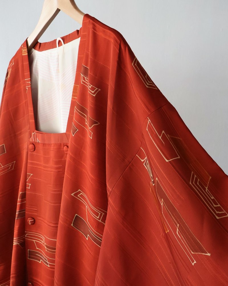日本製和風印花薄款紅色古著道行羽織和服外套 - 女大衣/外套 - 聚酯纖維 紅色