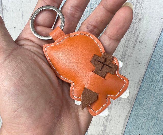 癒しの小物 ハンドメイド レザー オレンジ かわいい 忍者 手縫い キーホルダー Sサイズ - ショップ leatherprince チャーム -  Pinkoi