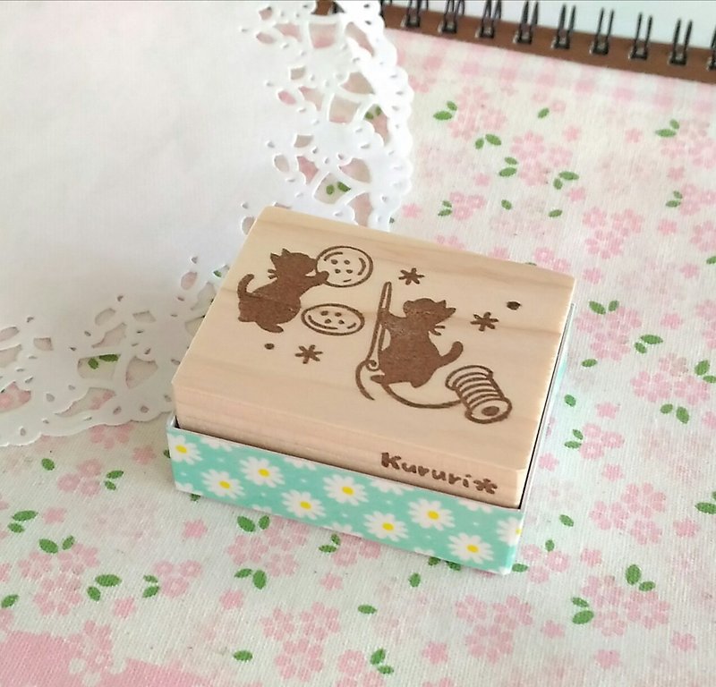 Cats with buttons - Stamps & Stamp Pads - Rubber 