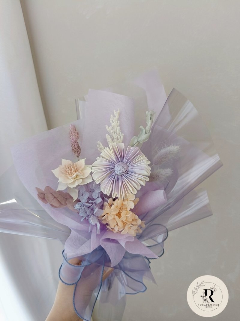 蘿莎花兒 漸層柔紫非洲菊索拉花 畢業小花束 - 乾燥花/永生花 - 植物．花 