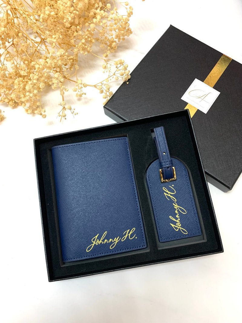 [Customized] Dark Blue Leather Passport Case + Luggage Tag Set with Hot Stamping Name Customization - ที่เก็บพาสปอร์ต - หนังแท้ สีน้ำเงิน