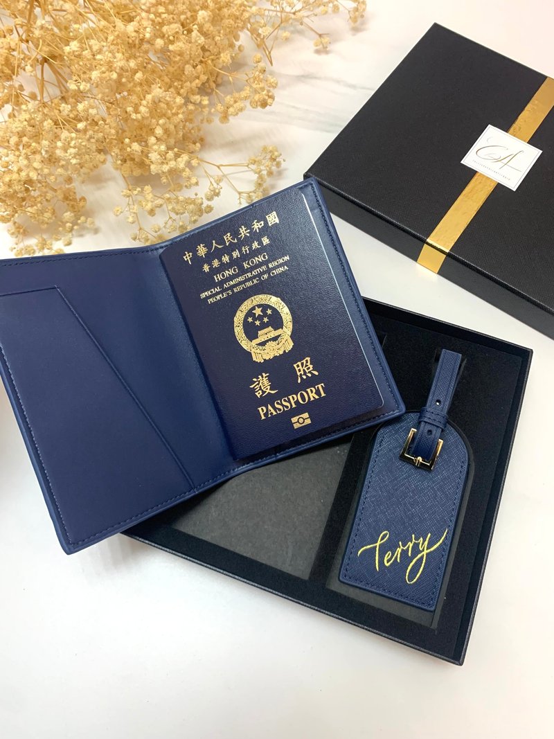 [Customized] Dark Blue Leather Passport Case + Luggage Tag Set with Hot Stamping Name Customization - ที่เก็บพาสปอร์ต - หนังแท้ สีน้ำเงิน