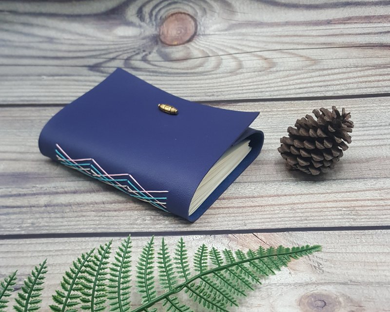 Cross Stitching Journal - Navy Blue - 筆記本/手帳 - 人造皮革 