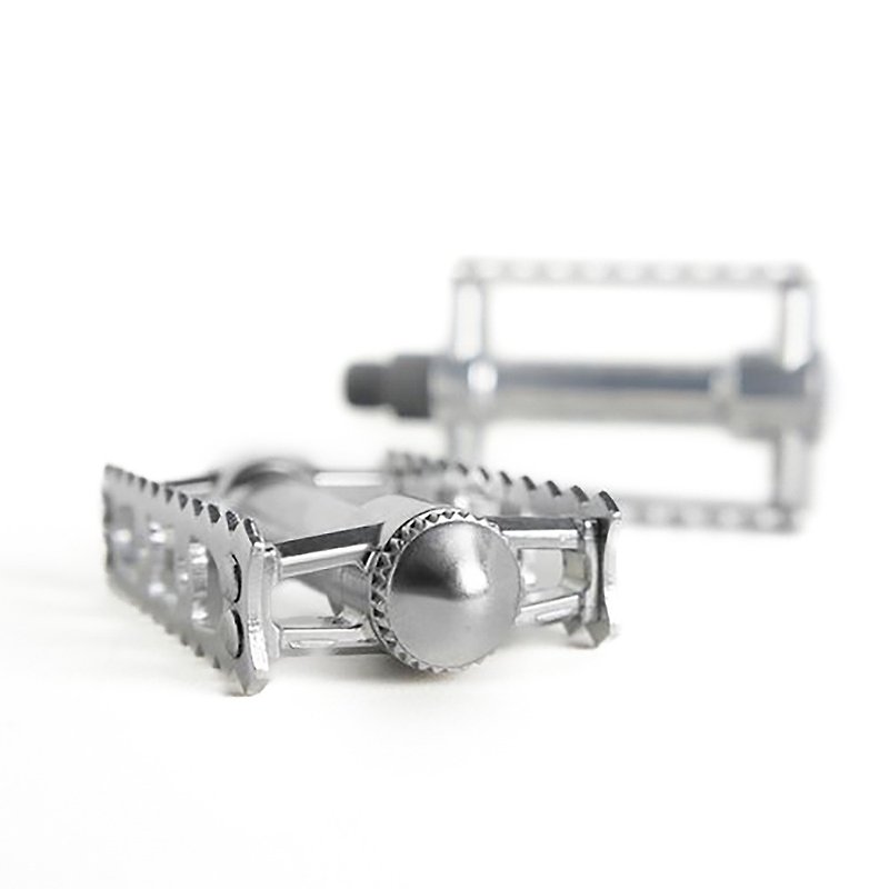 Classic Classic Pedals - Bikes & Accessories - Other Metals Silver