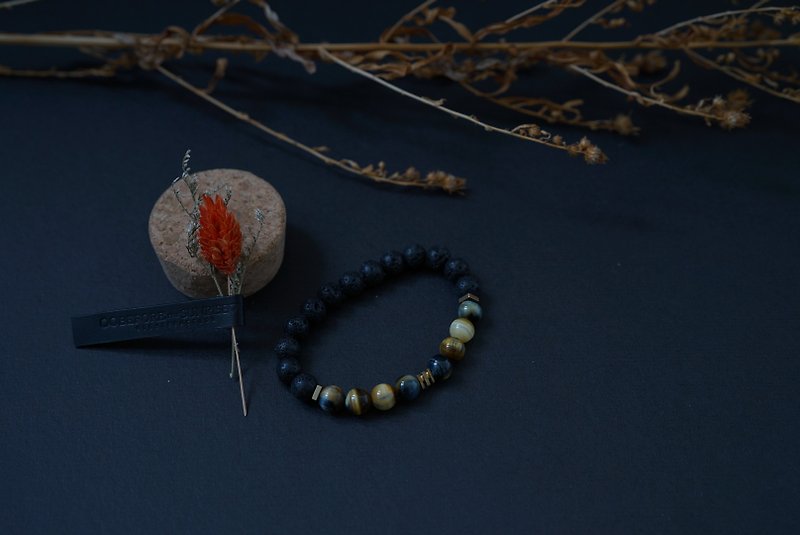 [Natural Stone Series] Black Onyx and lava stone with silver accesories,gift - สร้อยข้อมือ - เครื่องเพชรพลอย สีเขียว