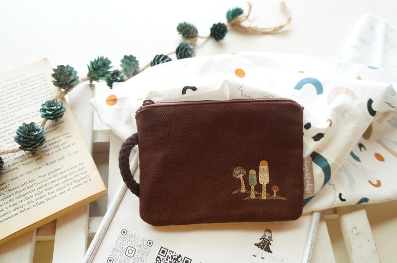 little mushroom bag - Toiletry Bags & Pouches - Cotton & Hemp Brown