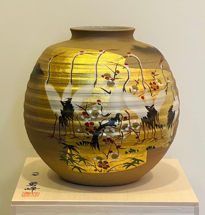 [Moving-in gift/store opening gift] Kutani Ware-No. 7 Vase Gold Foil Group Crane - เซรามิก - เครื่องลายคราม สีทอง