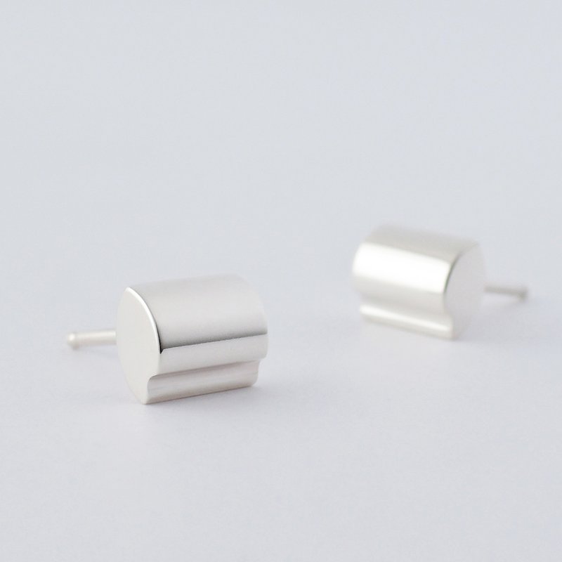 chitose ピアス　=silver 925 earrings= - 耳環/耳夾/耳骨夾 - 其他金屬 銀色