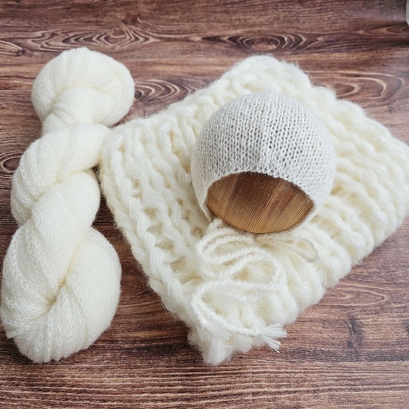 White soft newborn Hat, Wrap, Layer. Newborn photo props - 嬰兒手鍊/飾品 - 羊毛 白色