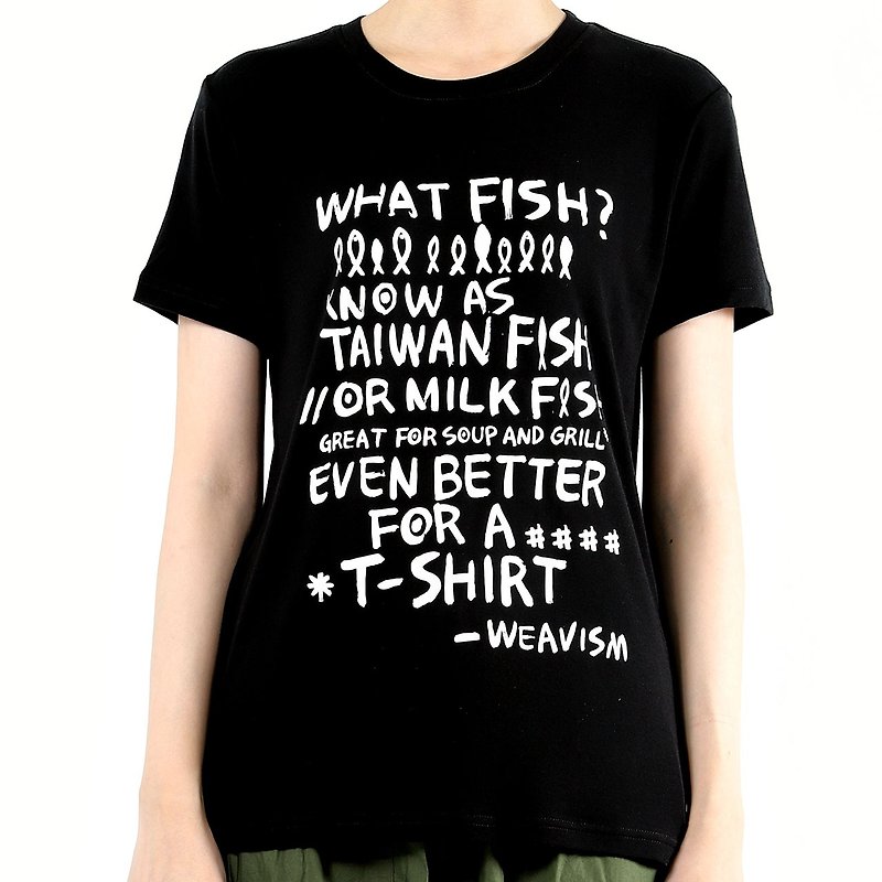 WHAT FISH Collagen T shirt - Black - เสื้อยืดผู้หญิง - วัสดุอีโค สีดำ