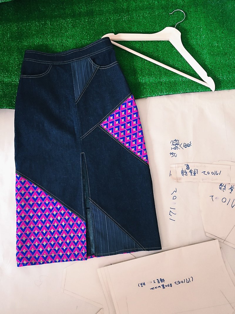 MARULIOU high proportion denim stitching wool waist skirt narrow - กระโปรง - ผ้าฝ้าย/ผ้าลินิน สีน้ำเงิน