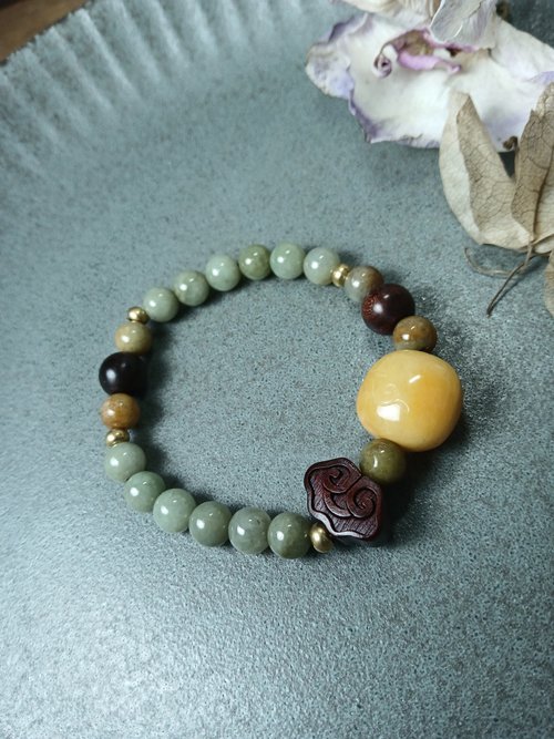 JadeGaze 玉凝飾｜臺灣玉雕工藝品牌🚩新品上架！ 珠串雕刻手鍊-方圓無限 金絲玉+紫檀木+油青種緬甸玉
