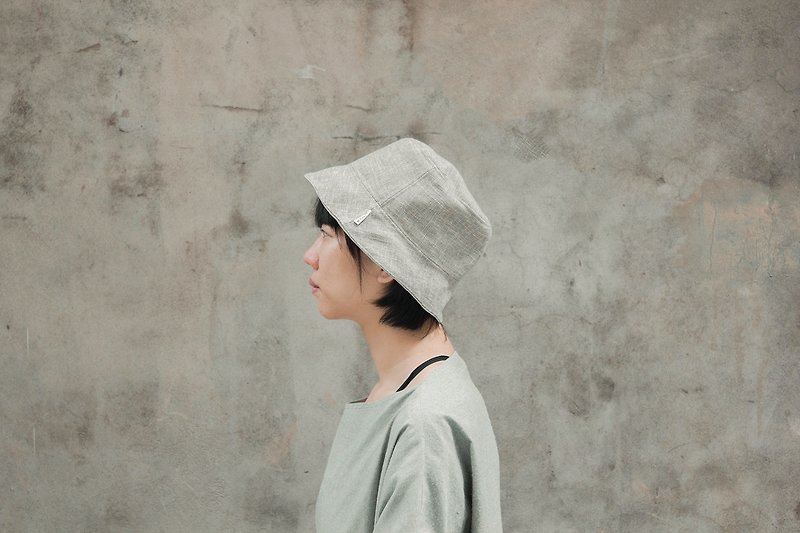 Double-sided fisherman hat-earth color linen with gray blue | dark gray lining | natural | fresh - หมวก - ผ้าฝ้าย/ผ้าลินิน สีเทา